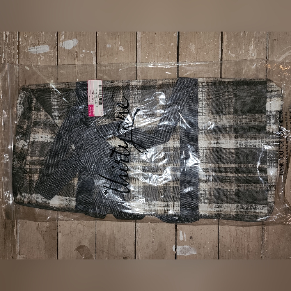 Thirty One Large Utility Tote Cozy Plaid Brand New